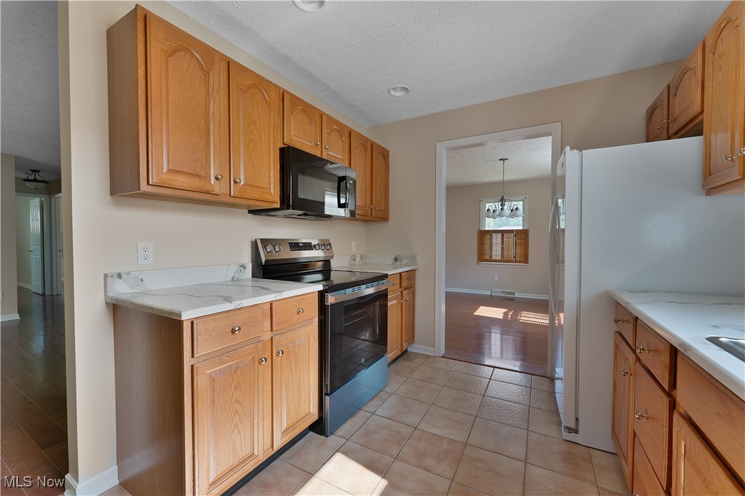 Whispering Stream Estate - Residential