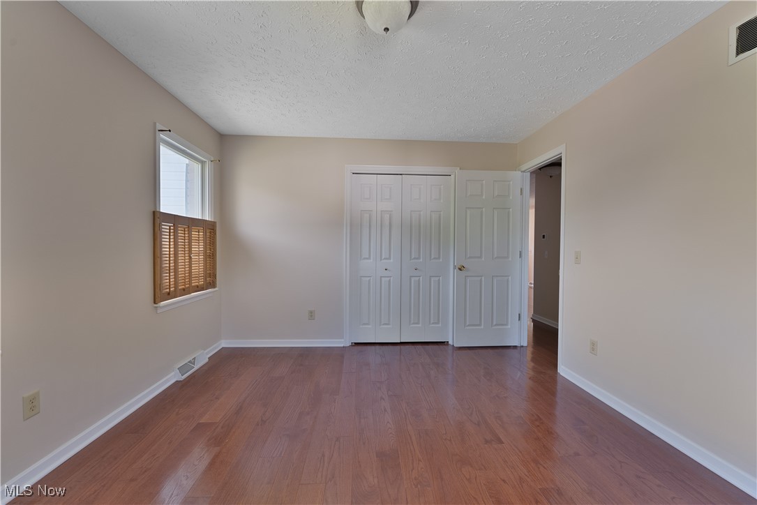 Whispering Stream Estate - Residential