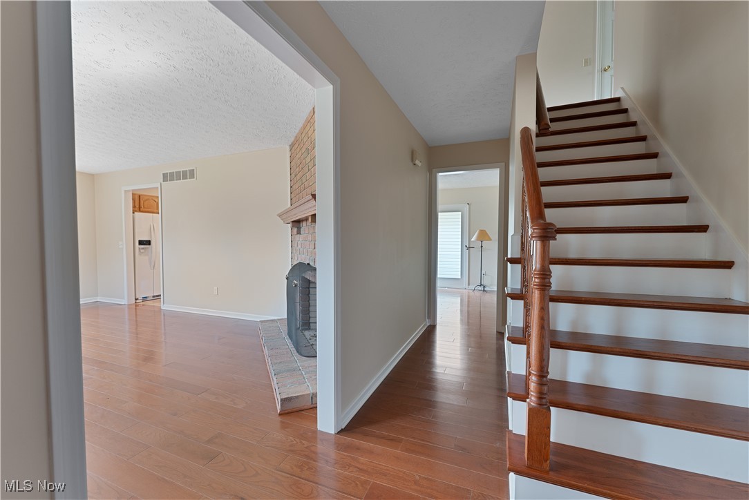 Whispering Stream Estate - Residential