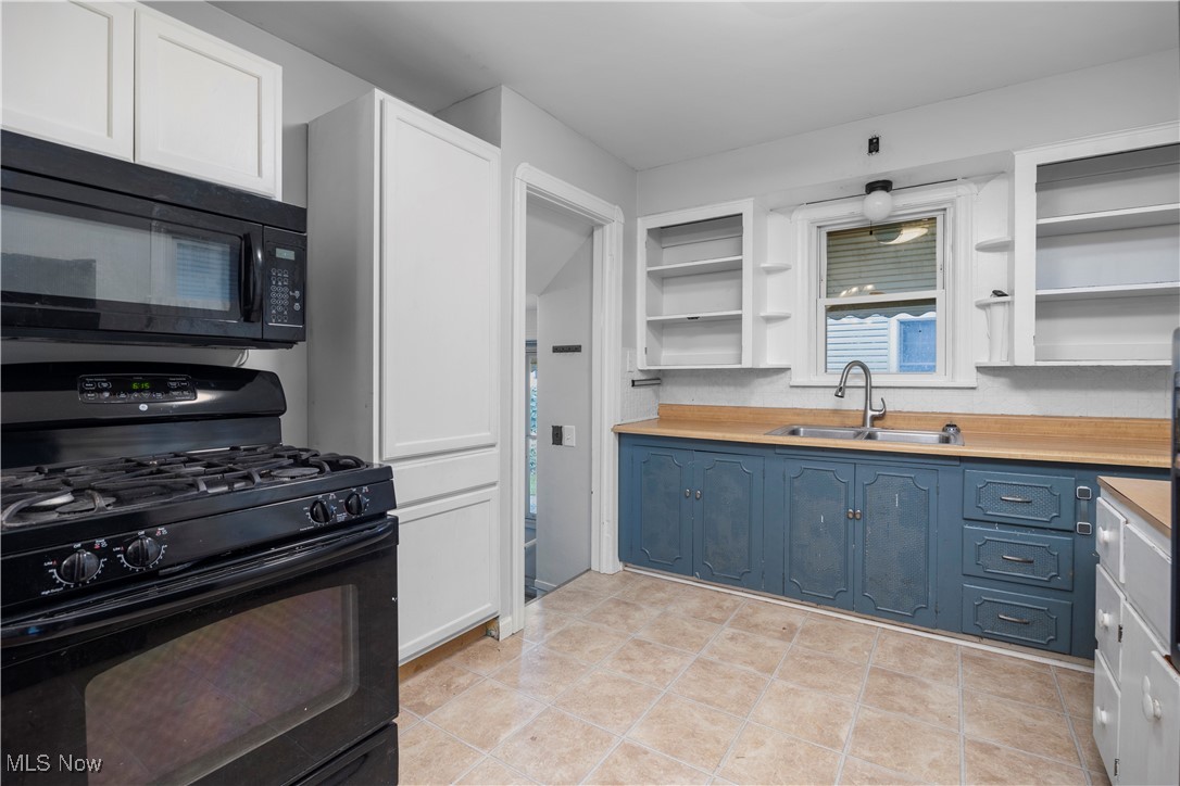 Cascade Colony 03 - Residential