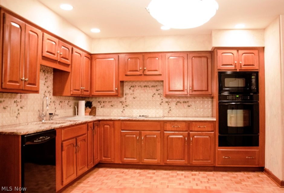 Auburn Knolls - Residential