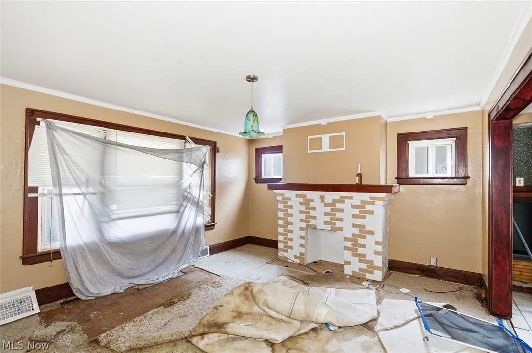 Berwald-Stewart Cos Colonial - Residential Income