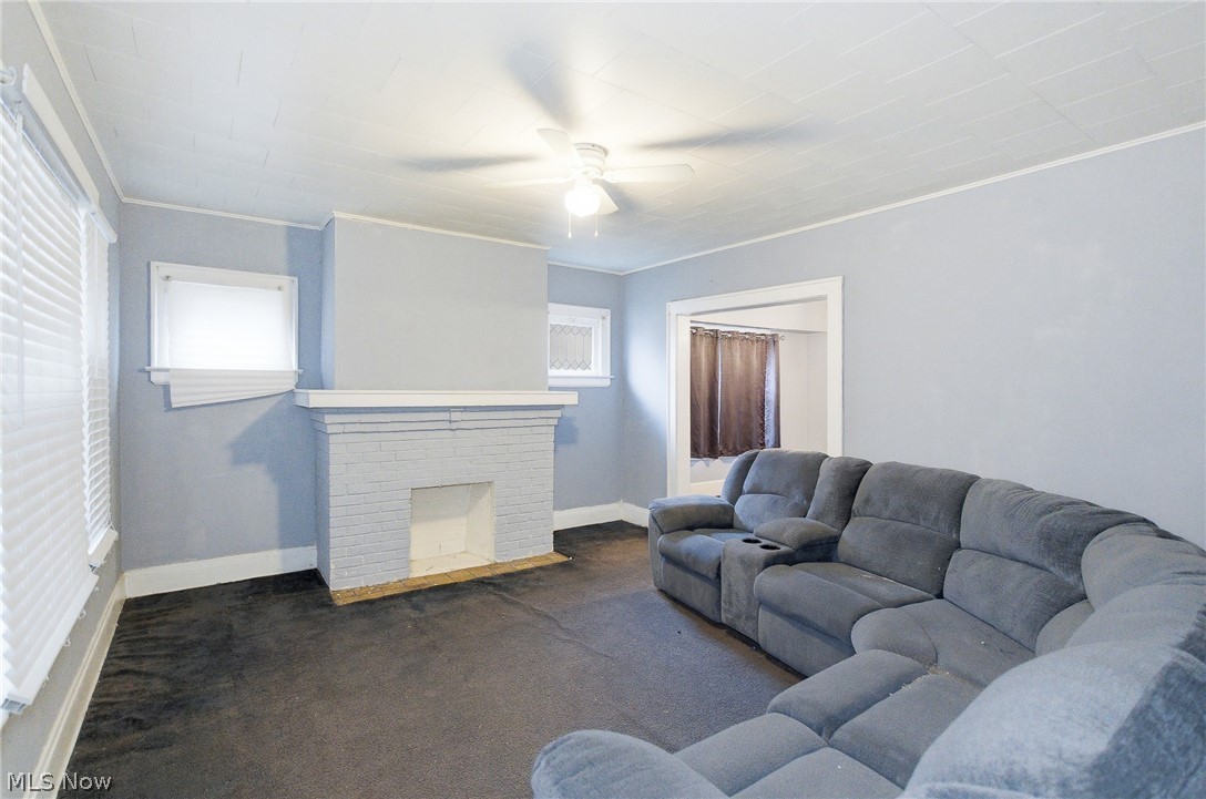 Berwald-Stewart Cos Colonial - Residential Income