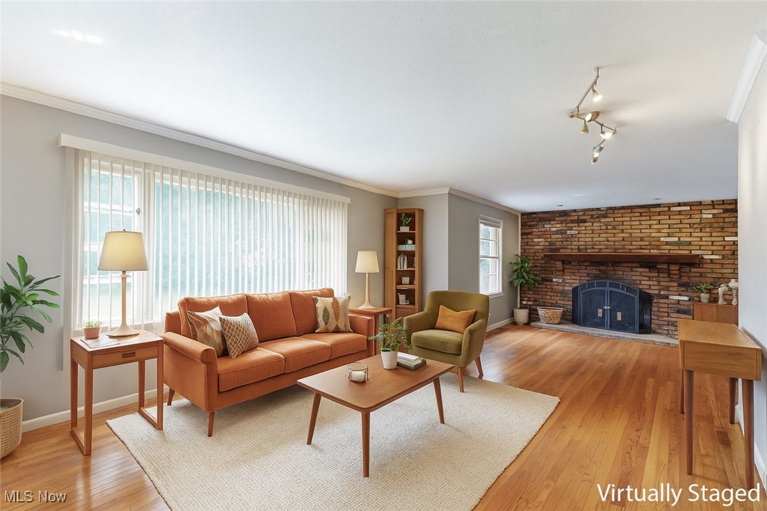 5532 Hudson Drive