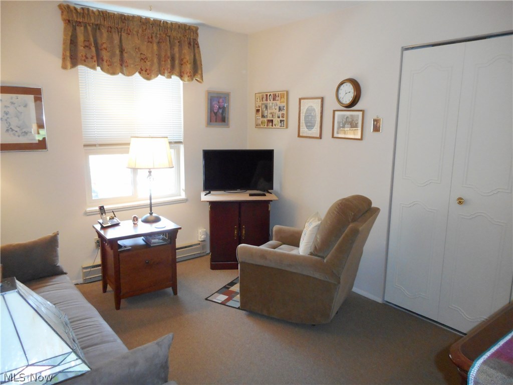 Silver Lake Towers Condo - Residential