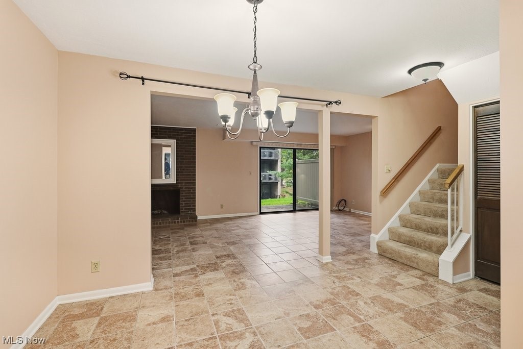 Oak Knolls Condo - Residential