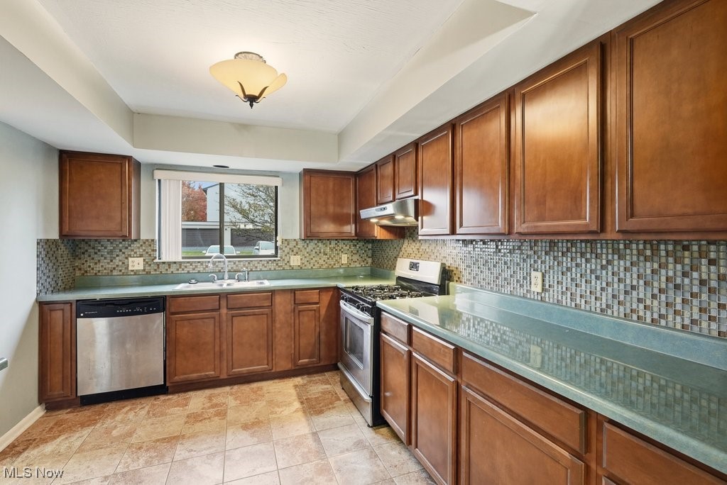 Oak Knolls Condo - Residential