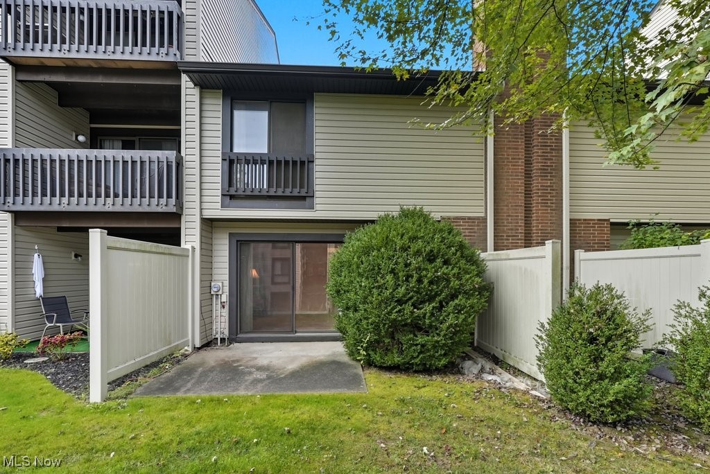 Oak Knolls Condo - Residential