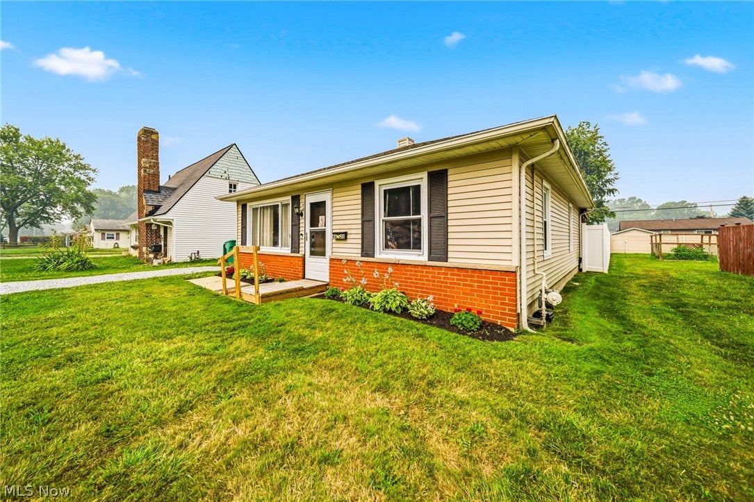 4820 Forest Road