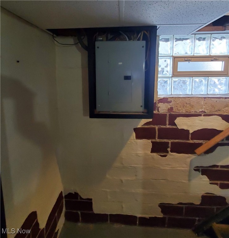 1773 Saratoga Avenue, Cleveland, Ohio image 14