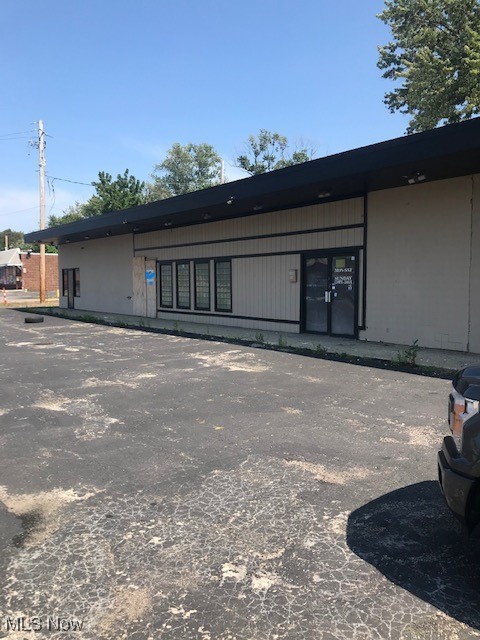 Charles - Commercial Sale