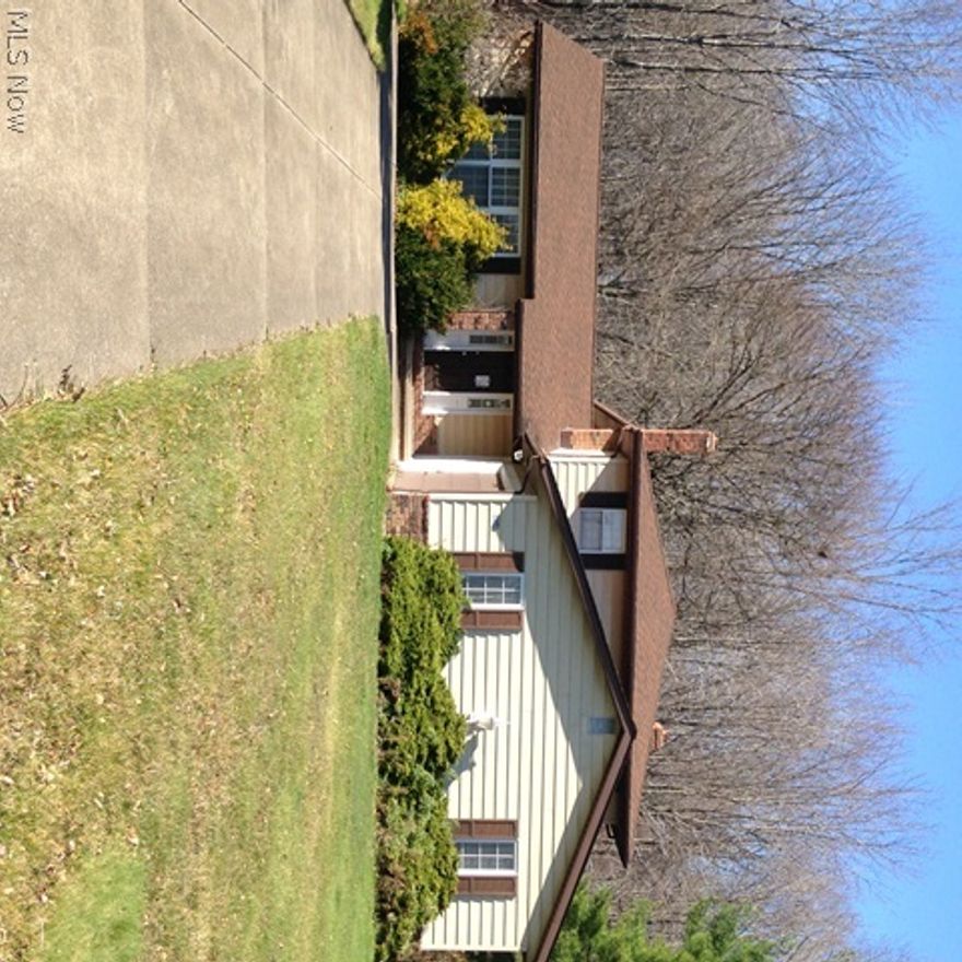 This is a Fannie Mae HomePath property. 4 bdrm, 3 bath split level.Family room with bar and laundry room on 1st. 3 bdrms, 2 full baths up and bedrm w full bath on 1st. Newer roof and 2 car attached garage. Near schools, shopping and hospitals with easy access to downtown Cleveland.