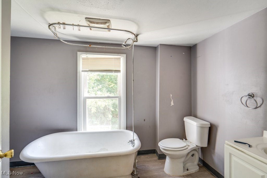 Mattie B & James F Leonards S - Residential