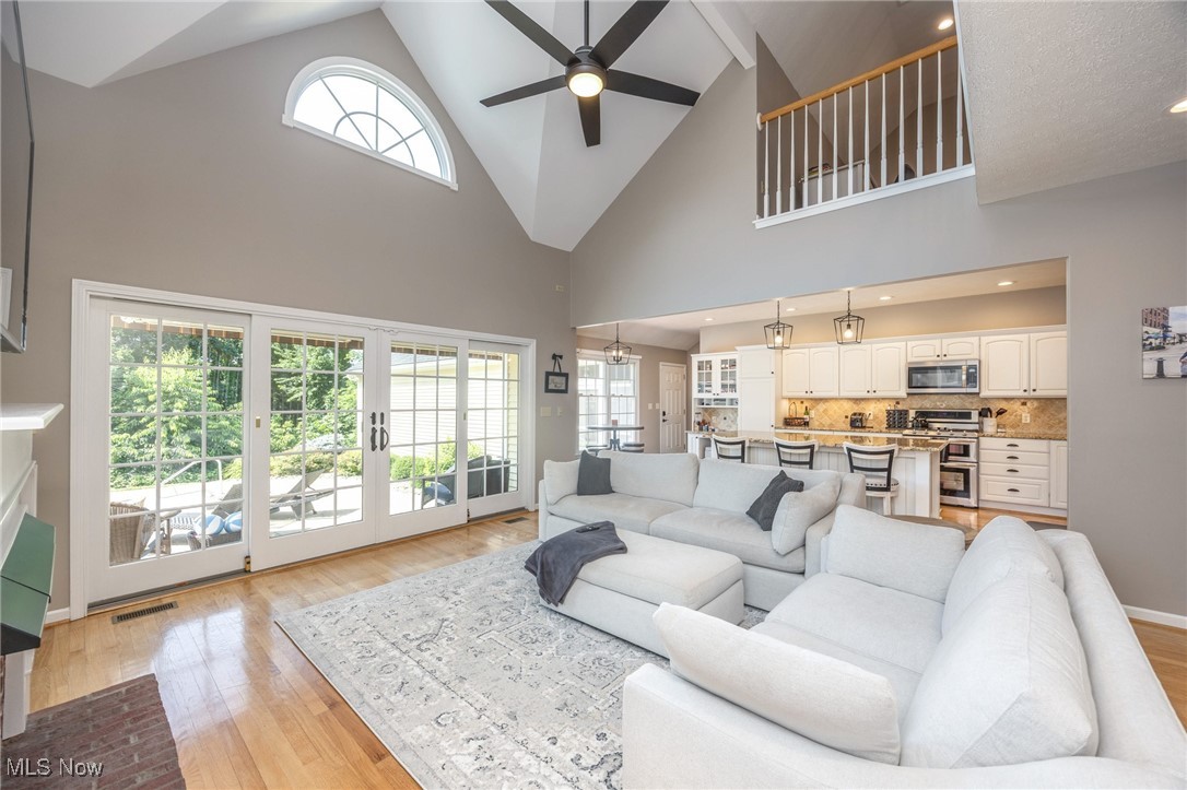 Pine Mdws Ph 02 - Residential