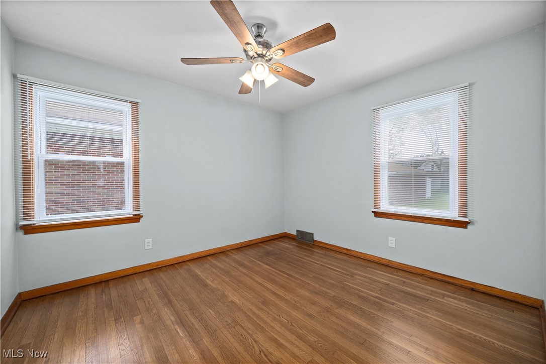 1731 E 36th Street, Lorain, Ohio image 11