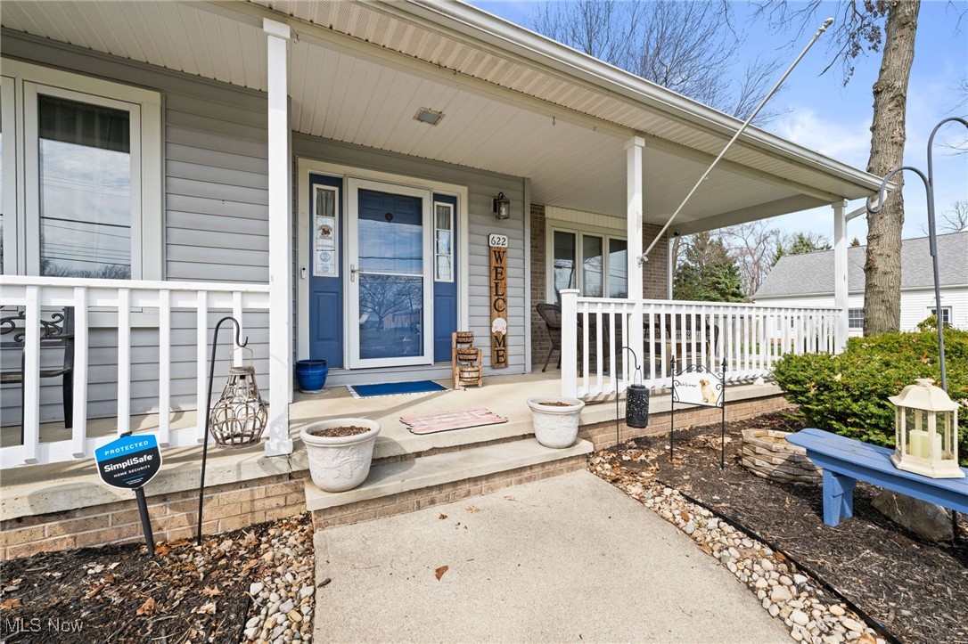 622 Harris Road, Sheffield Lake, Ohio image 3
