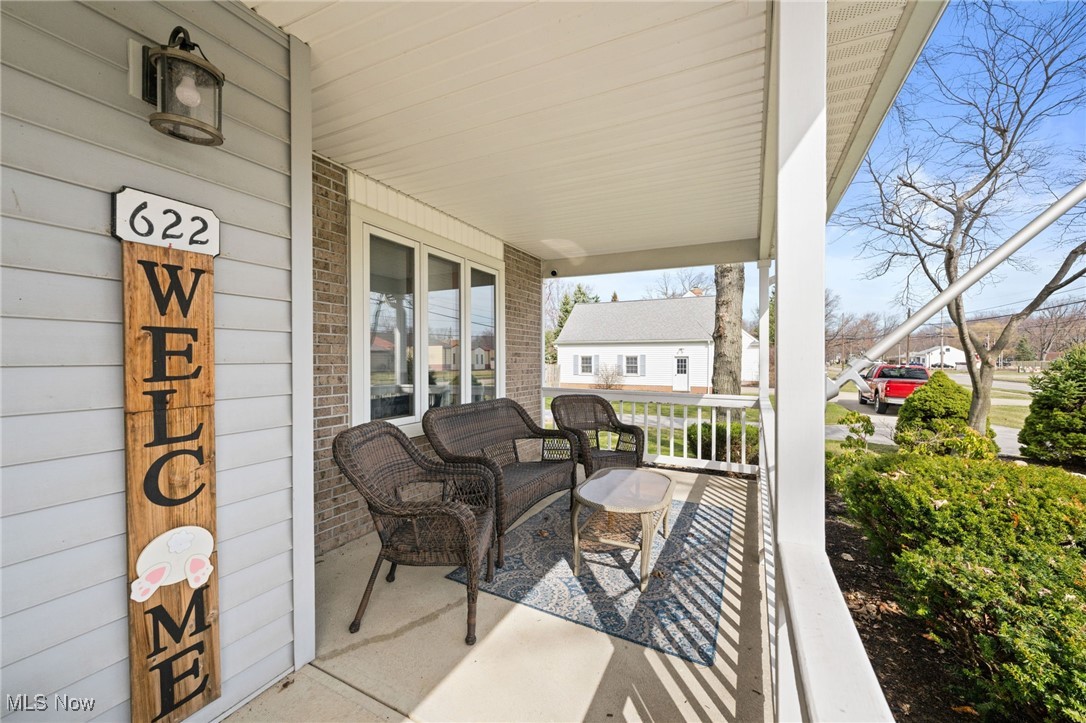 622 Harris Road, Sheffield Lake, Ohio image 4