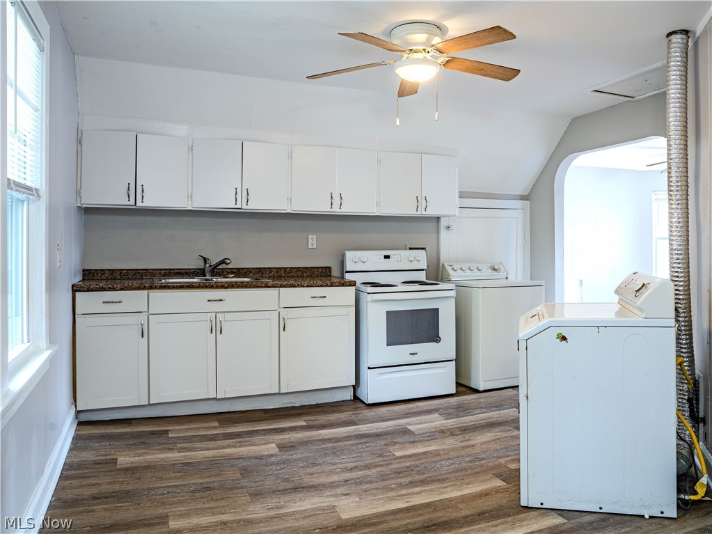 2102 W 96th Street