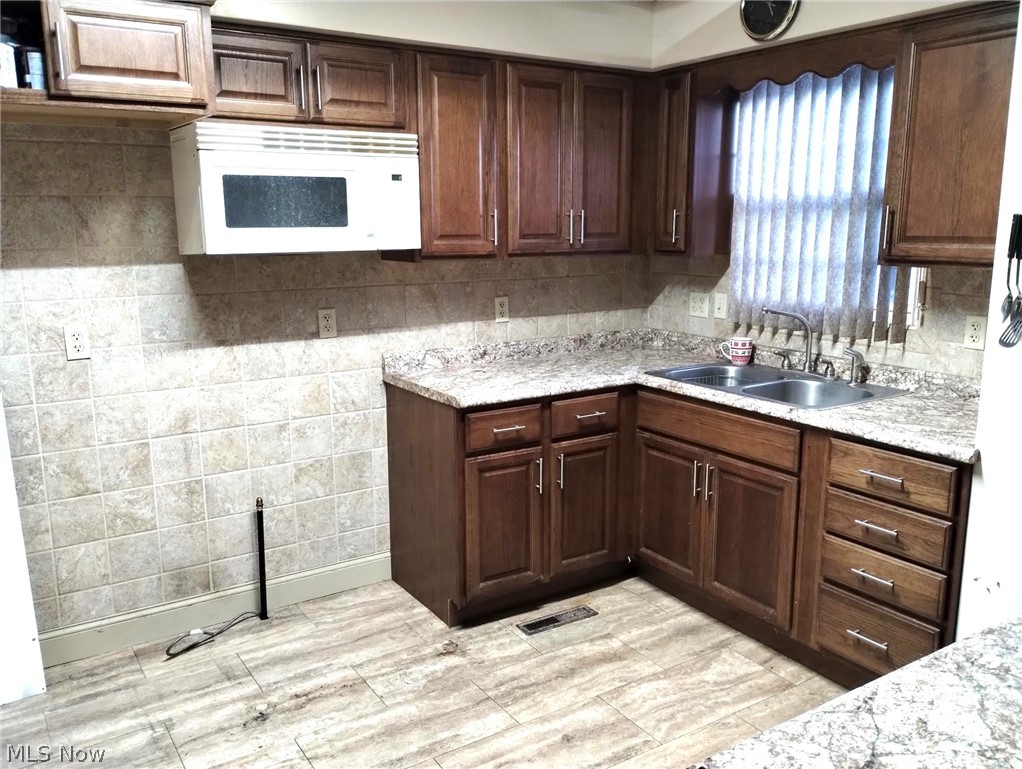 Basil Simms Add - Residential