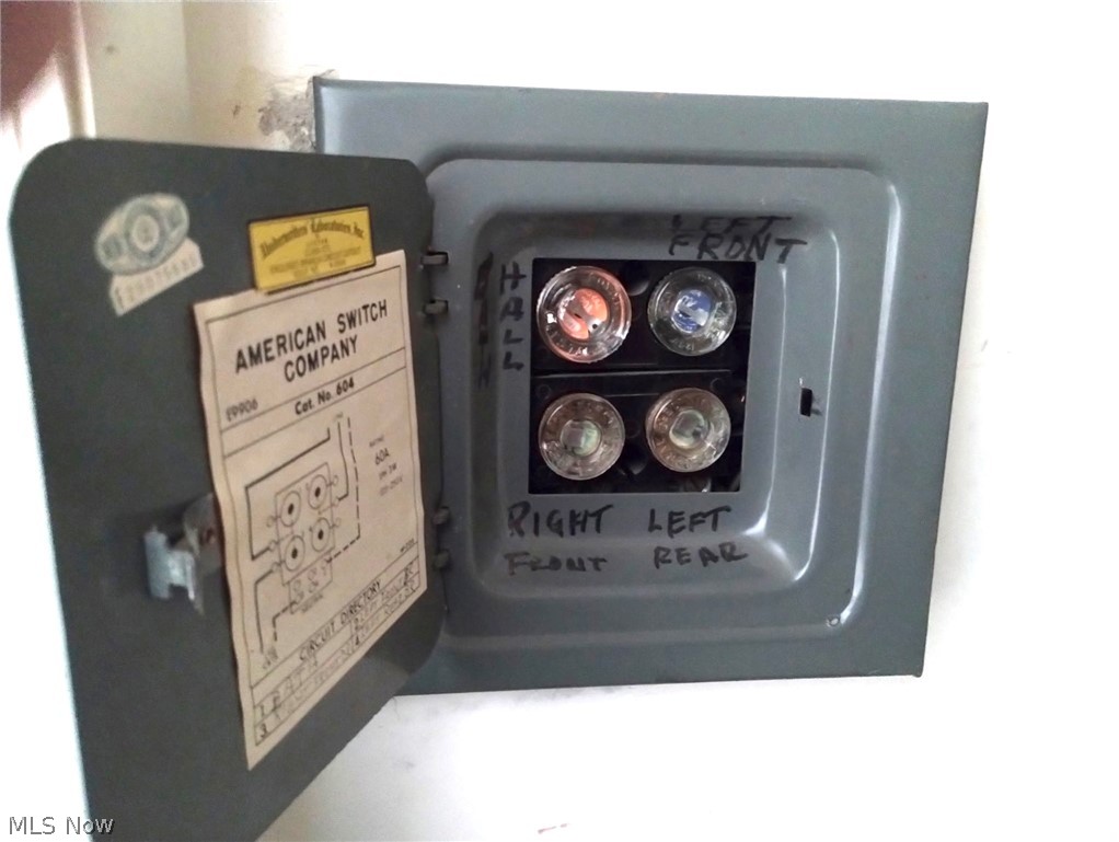 Basil Simms Add - Residential