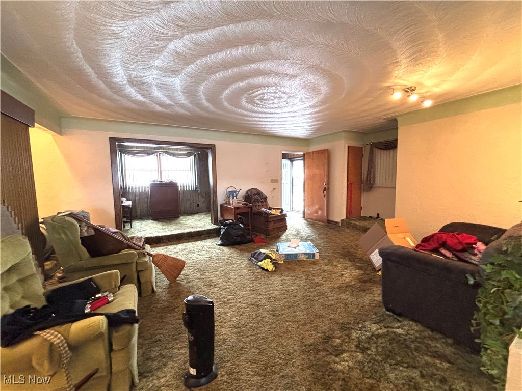 Basil Simms Add - Residential