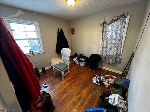 Tiny photo for 603 15th Street NE, Canton, OH 44714 (MLS # 5188000)