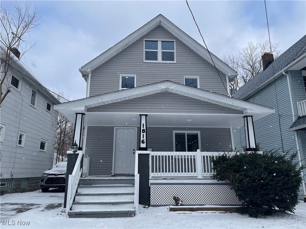 Photo of 1816 Treadway Avenue, Cleveland, OH 44109 (MLS # 5178915)