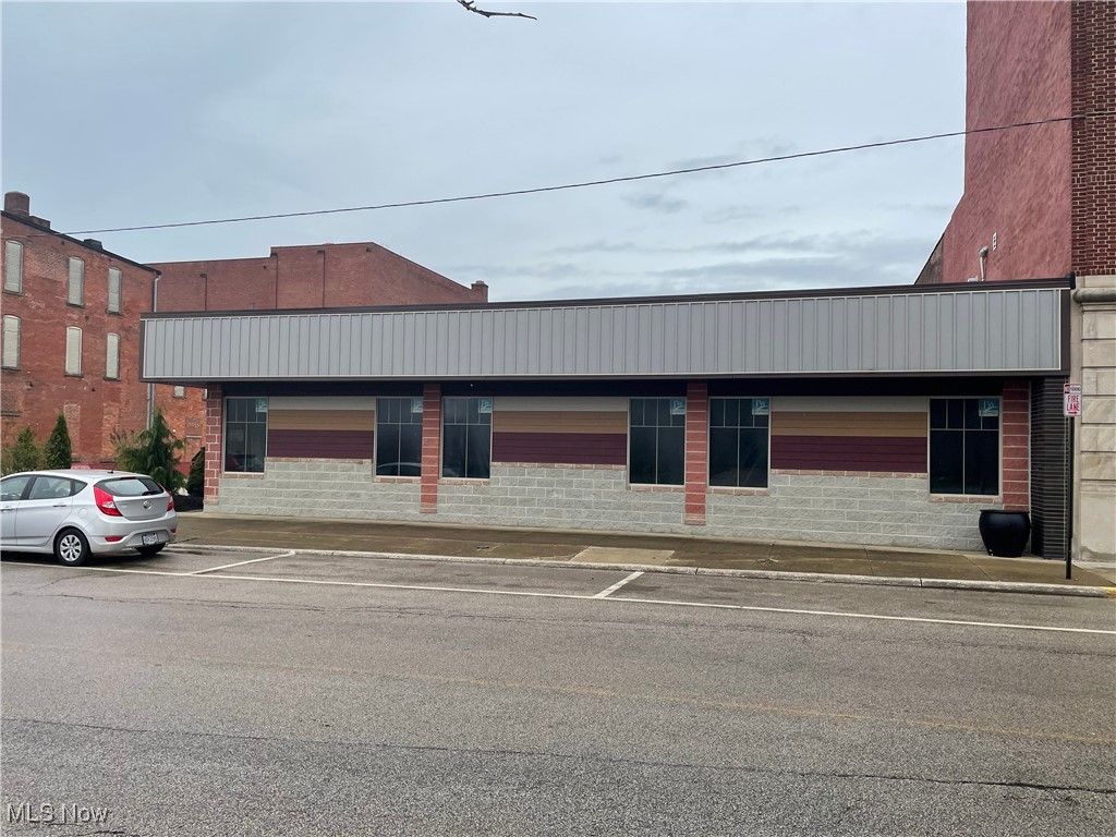 Photo of 4714 Main Avenue, Ashtabula, OH 44004 (MLS # 5165676)