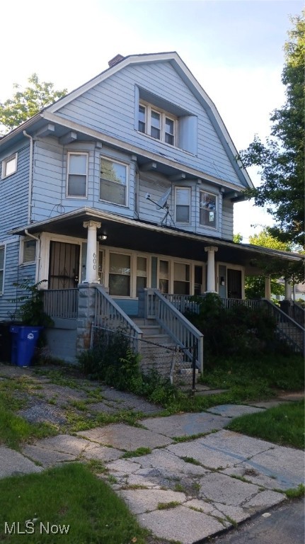 Don’t miss your chance to own this fully-rented, income-generating duplex in the up-and-coming Glenville neighborhood! Boasting a massive 3,618 sq ft, this solid property features two large 3-bedroom, 1-bath units, each offering generous living and dining areas, two separate basements, and access to additional living space in the attic, plus well-equipped kitchens perfect for tenants seeking comfort and space. Property is being sold as is
Enjoy outdoor living with a charming, wrap-around front porch and a fenced-in yard—great for relaxing or entertaining.
Located just blocks from highway access and the Lakefront Nature Preserve, and only minutes from downtown Cleveland, this property is ideally situated for renters and owners alike.
Whether you're expanding your portfolio or just starting, this is a rare opportunity to own a high-yield property in a prime location. Schedule your private showing today before it’s gone!