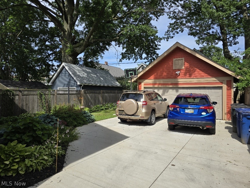 22 Newell 0157 - Residential Income