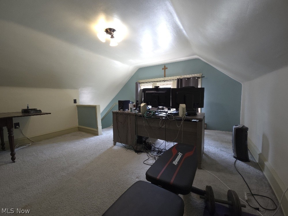 22 Newell 0157 - Residential Income