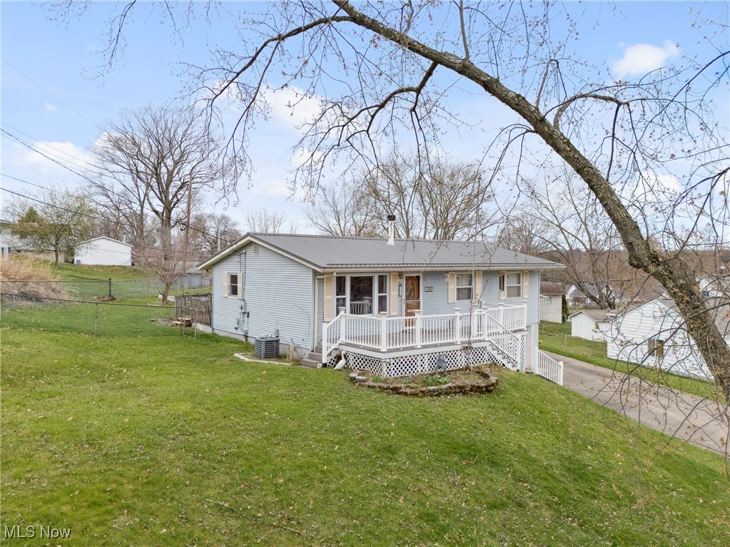 561 Carver Street, Massillon, Ohio image 3