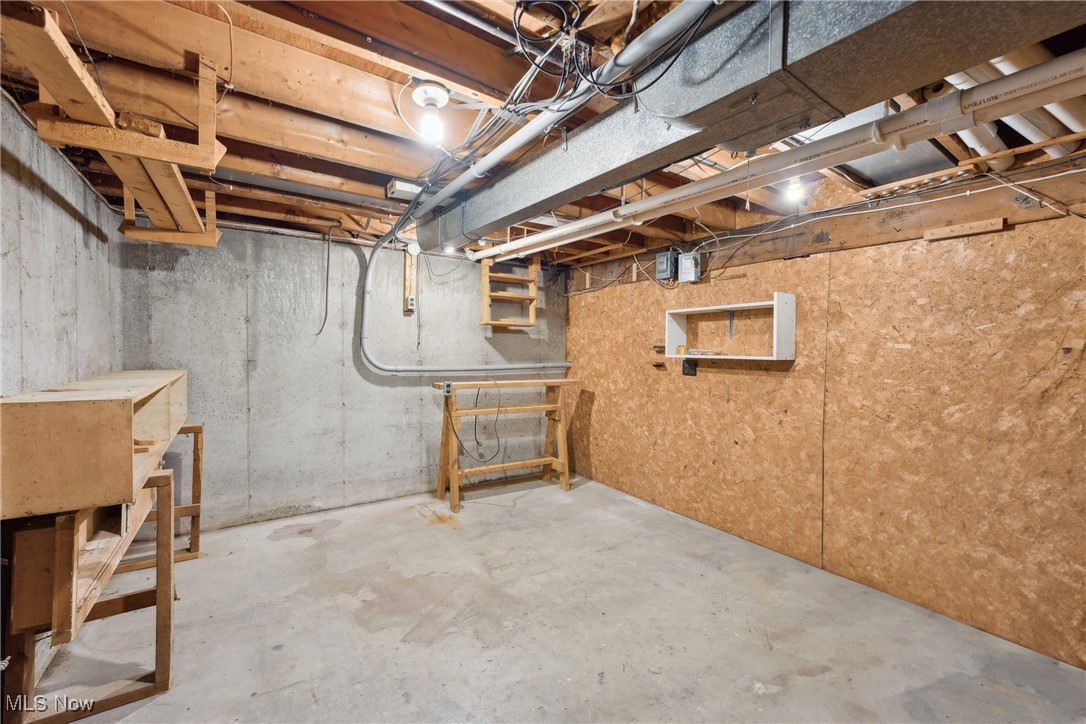 561 Carver Street, Massillon, Ohio image 30