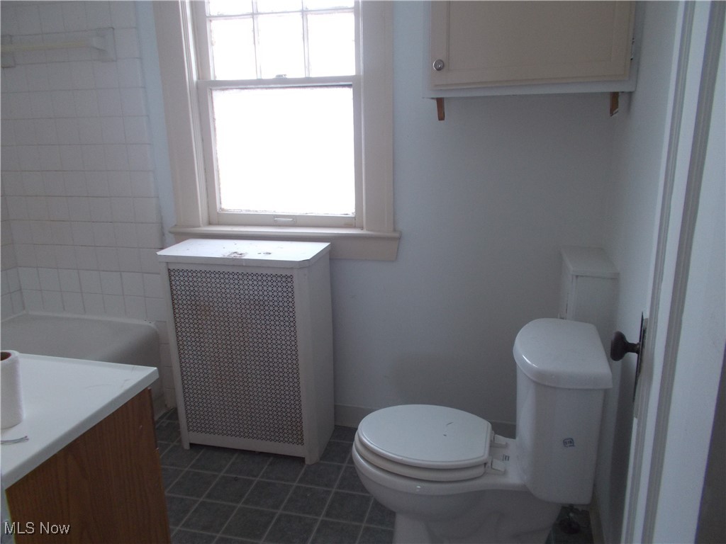 Cleveland Heights Blvd - Residential