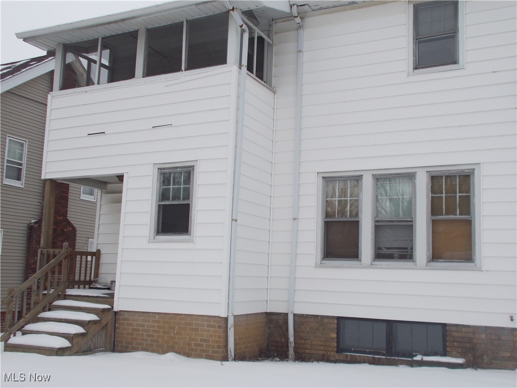 Cleveland Heights Blvd - Residential