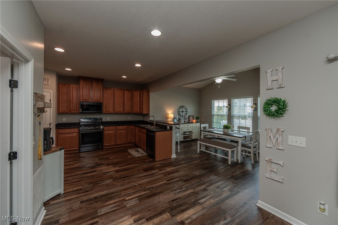 9071 Stonegate Circle, North Ridgeville, Ohio image 10