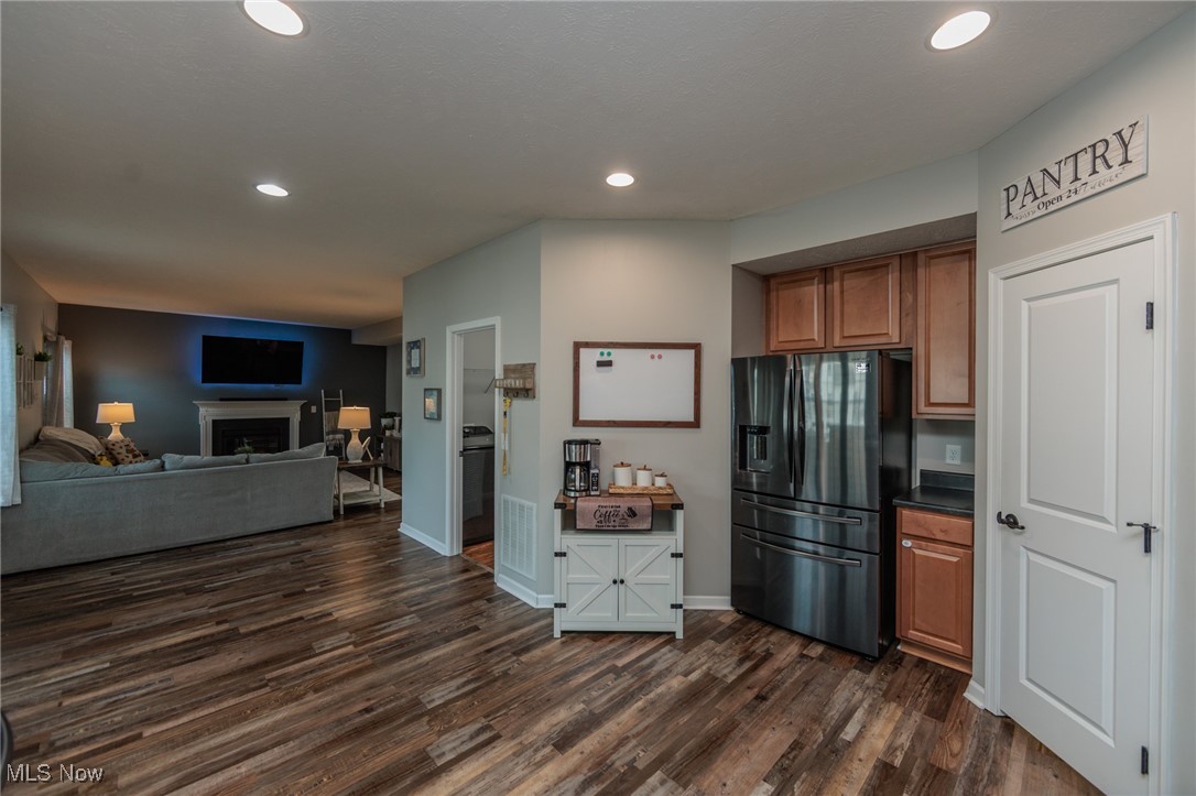 9071 Stonegate Circle, North Ridgeville, Ohio image 17