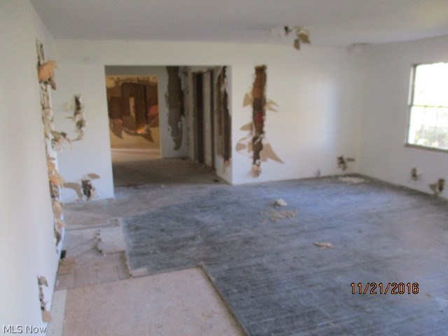 Gorge Falls - Residential