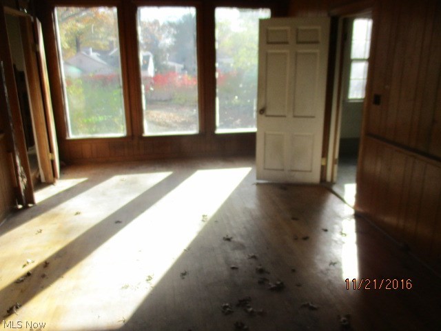 Gorge Falls - Residential