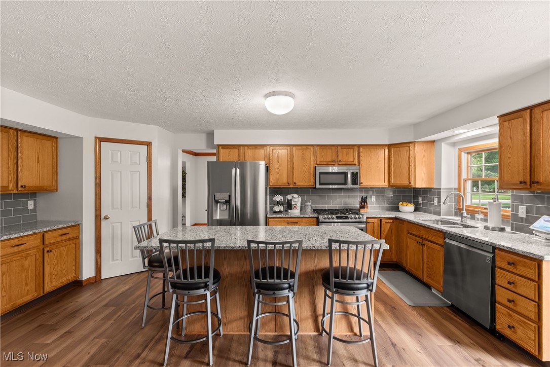 8373 Forest View Drive, Olmsted Falls, Ohio image 22