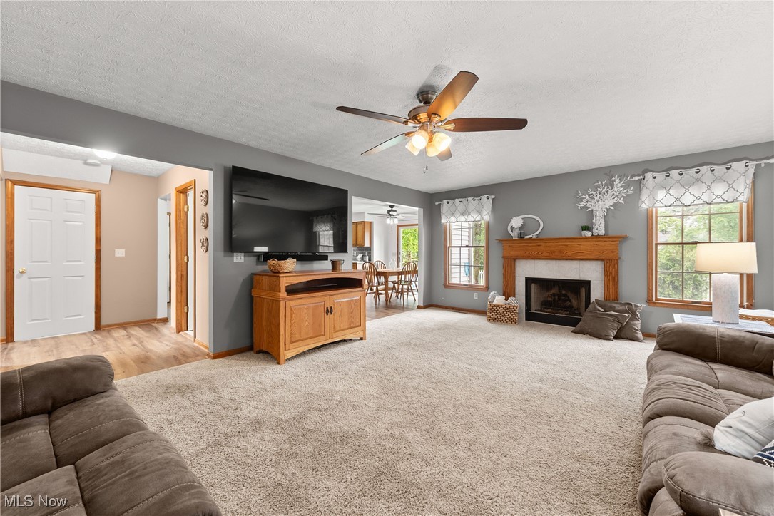 8373 Forest View Drive, Olmsted Falls, Ohio image 32