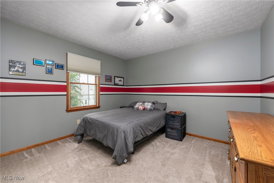 8373 Forest View Drive, Olmsted Falls, Ohio image 45