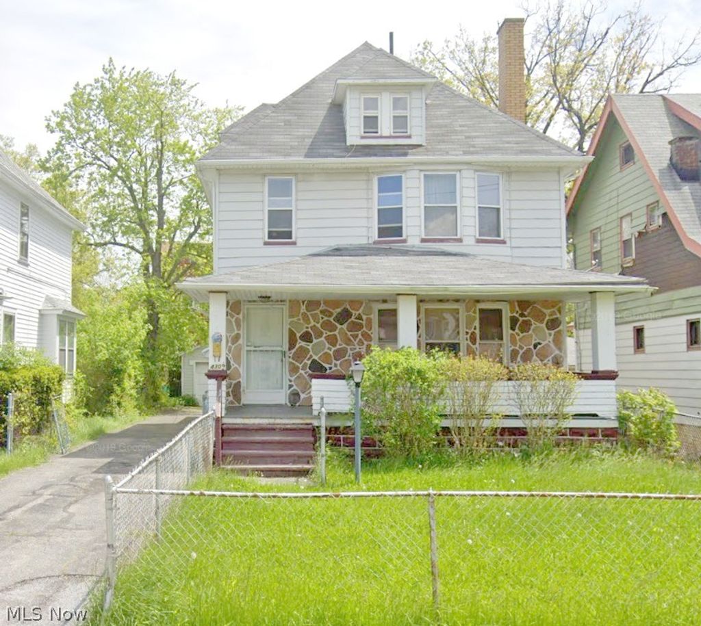 Photo of 4309 E 128th Street, Cleveland, OH 44105 (MLS # 5222493)