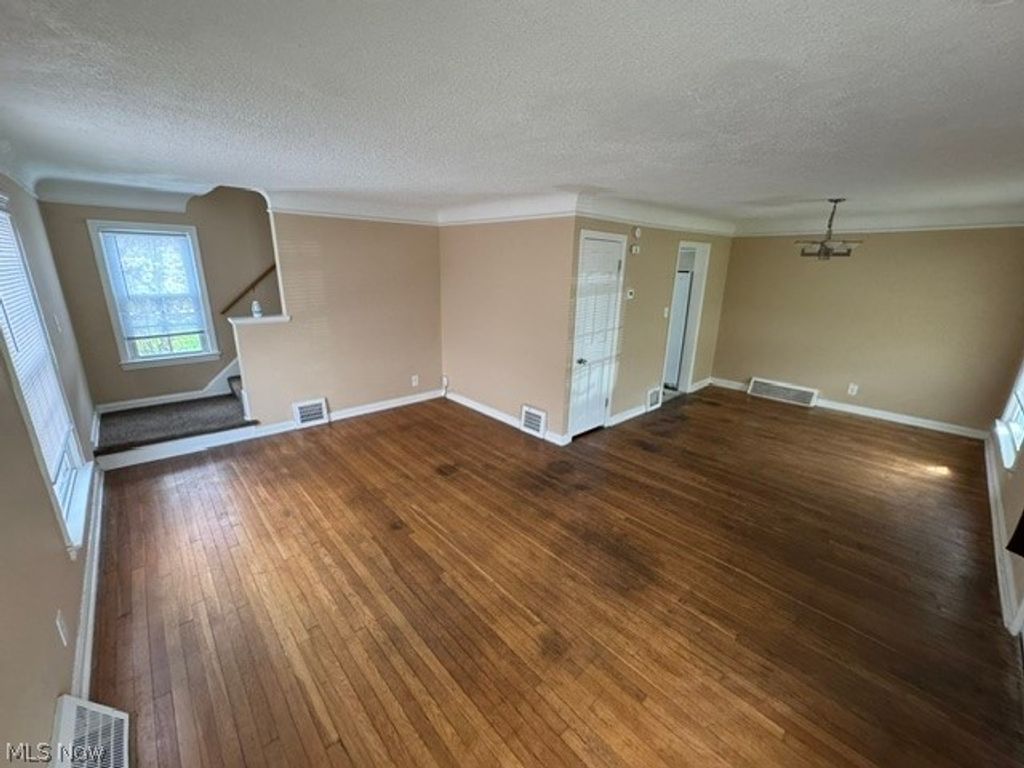 Photo of 21601 Morris Avenue, Euclid, OH 44123 (MLS # 5201549)