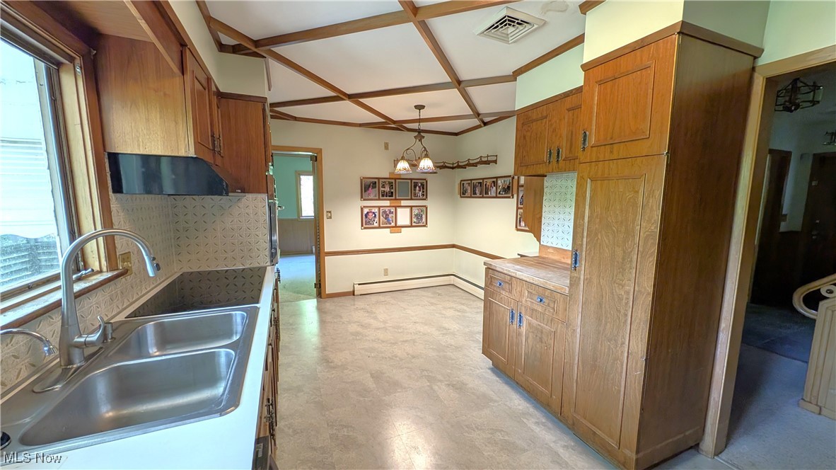 1628 Squaw Court, Girard, Ohio image 13