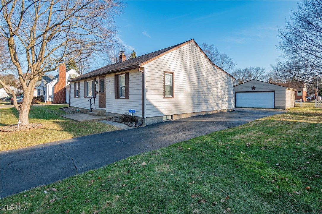Village/North Canton - Residential