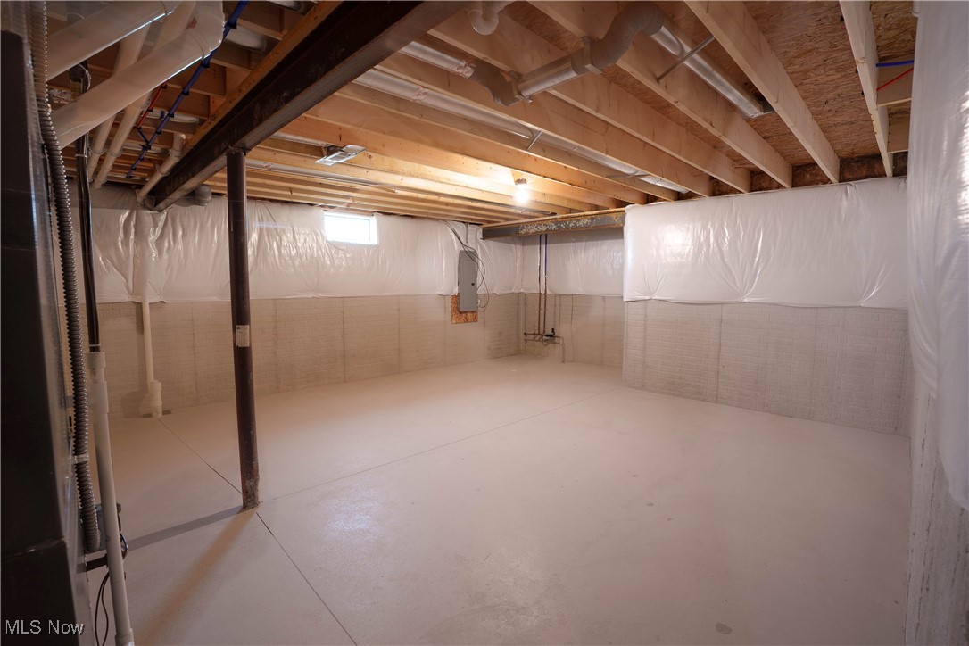 6696 Amber Way, North Ridgeville, Ohio image 20