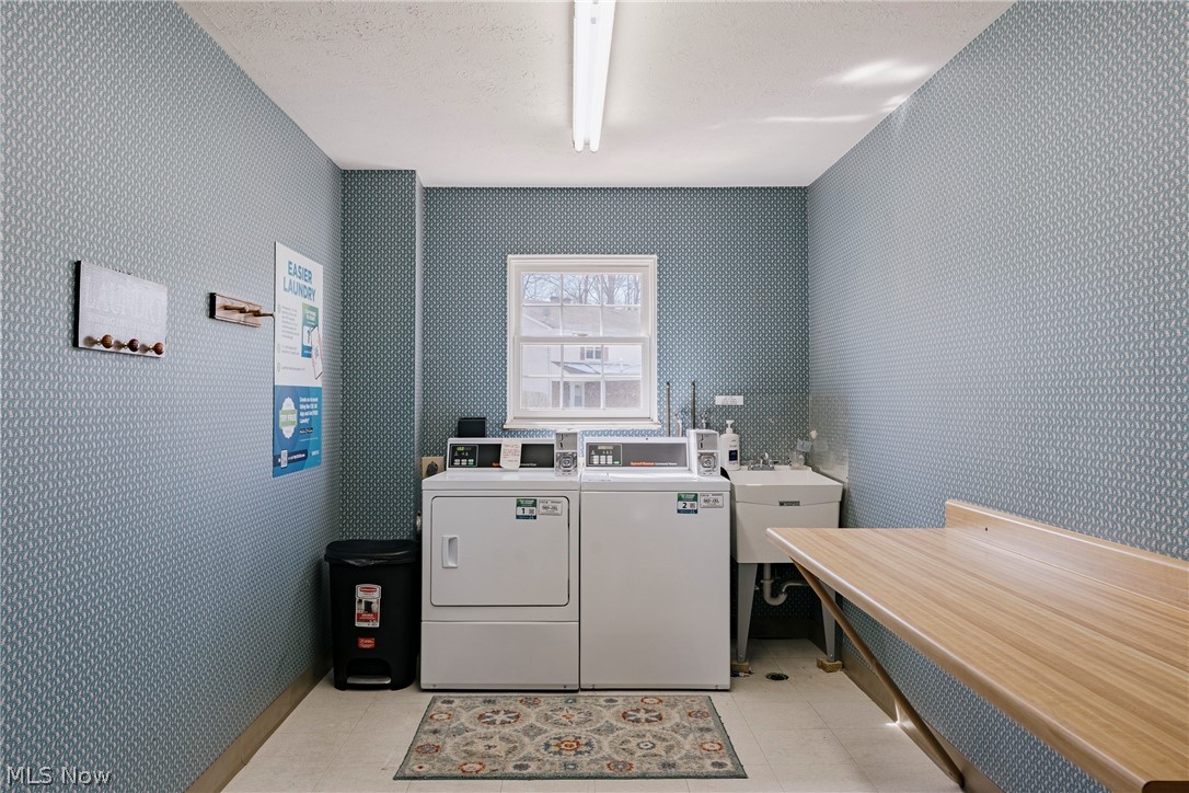 Rolling Meadows Condo - Residential