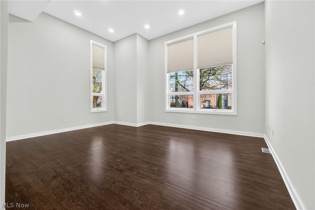 Photo of 2282 W 5th Street, Cleveland, OH 44113 (MLS # 5212413)