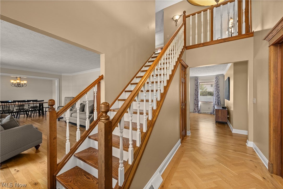 717 Wedgewood Drive